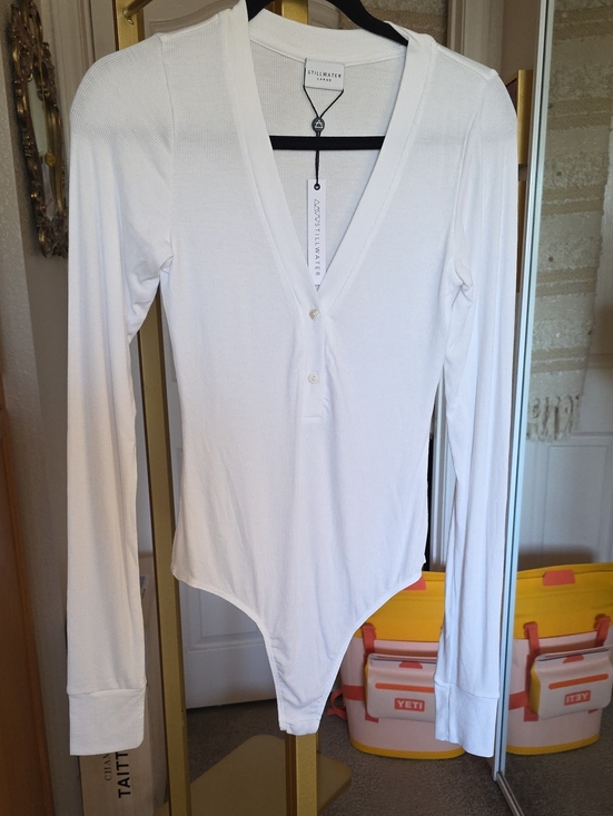 stillwater Tops - Stillwater Soft Ribbed White Long Long-Sleeve V-Neck Bodysuit Large